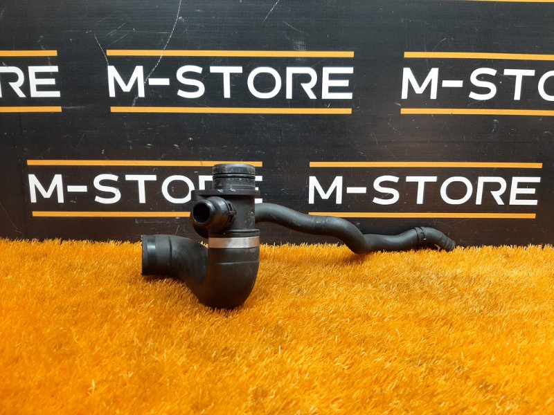 Патрубок системы охлаждения, 1000 рублей, Красноярск