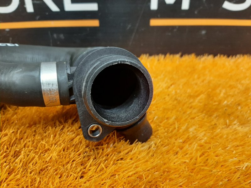 Патрубок системы охлаждения, 1000 рублей, Красноярск