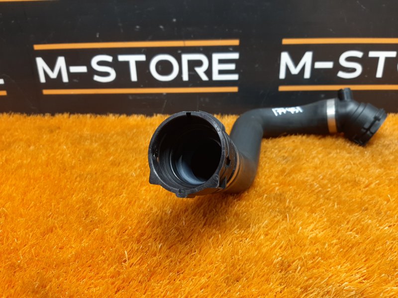 Патрубок системы охлаждения, 1000 рублей, Красноярск