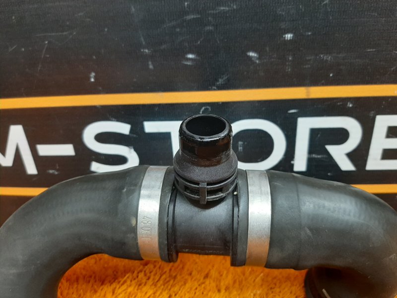 Патрубок системы охлаждения, 1000 рублей, Красноярск