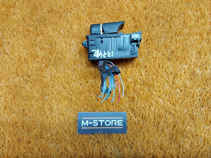 Кнопка стояночного тормоза, 300 рублей, Красноярск