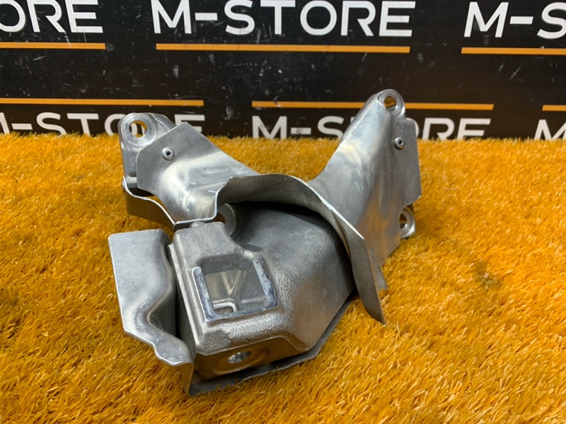 Кронштейн подушки двигателя, 1100 рублей, Красноярск