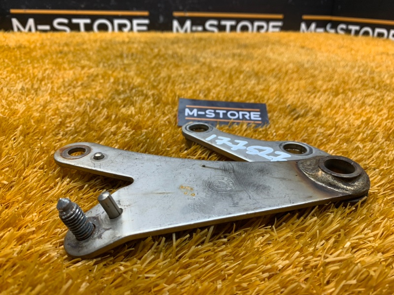 Кронштейн катализатора, 300 рублей, Красноярск