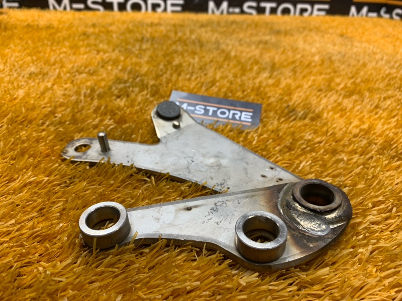 Кронштейн катализатора, 300 рублей, Красноярск