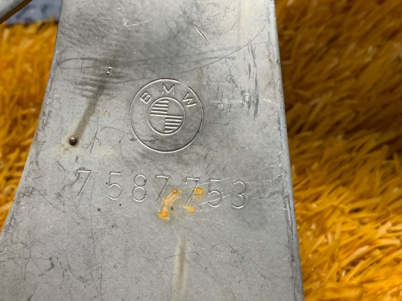 Кронштейн катализатора, 300 рублей, Красноярск