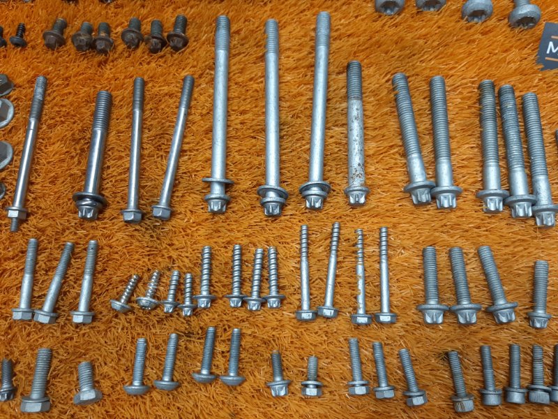 Болты и гайки ДВС, 630 рублей, Красноярск