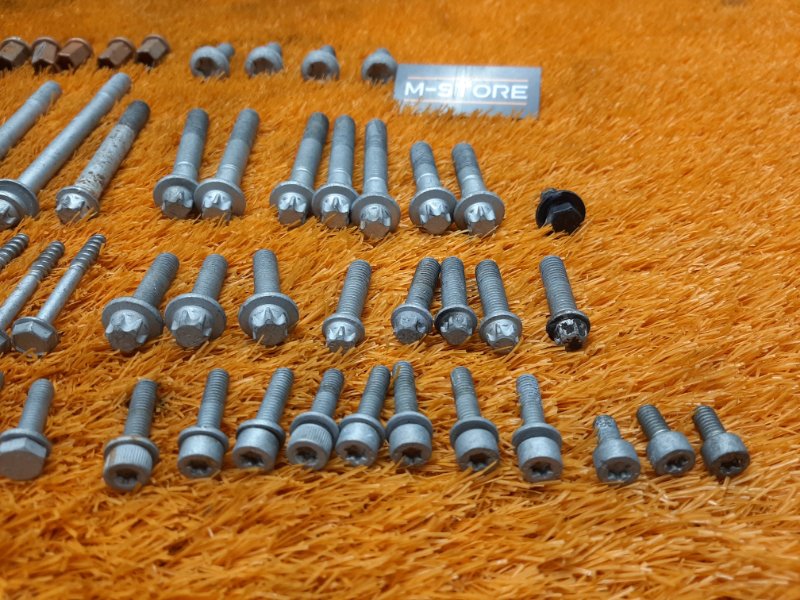 Болты и гайки ДВС, 630 рублей, Красноярск