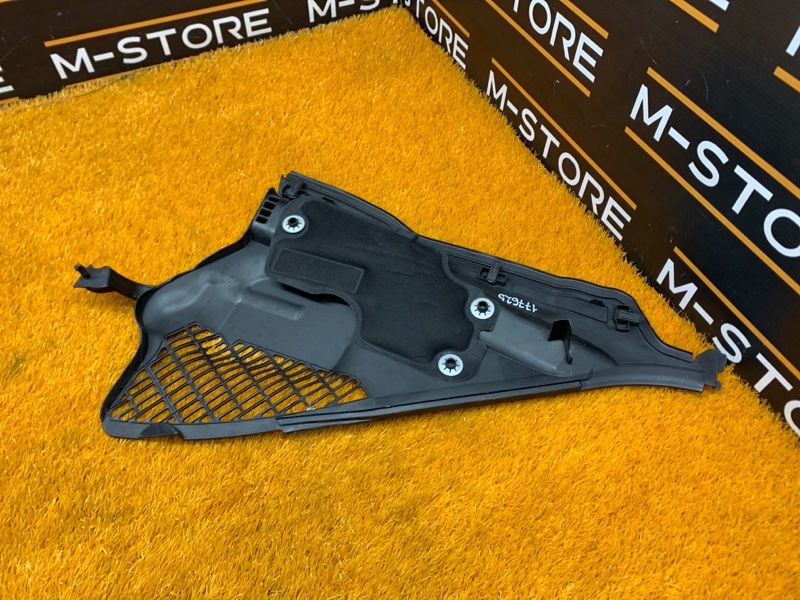 Водосток лобового стекла, 340 рублей, Красноярск