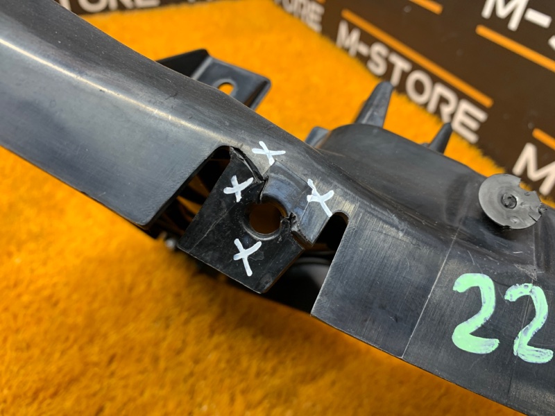 крепление бампера, 400 рублей, Красноярск