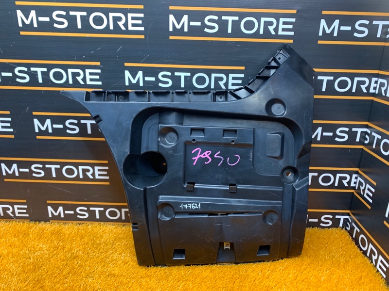 крепление бампера, 900 рублей, Красноярск