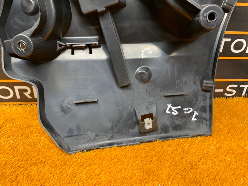 крепление бампера, 1220 рублей, Красноярск