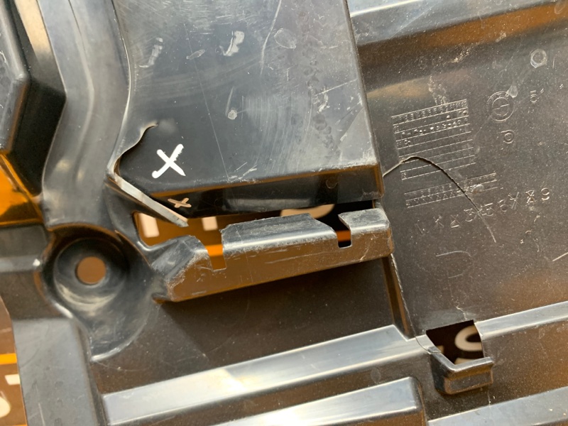 крепление бампера, 930 рублей, Красноярск