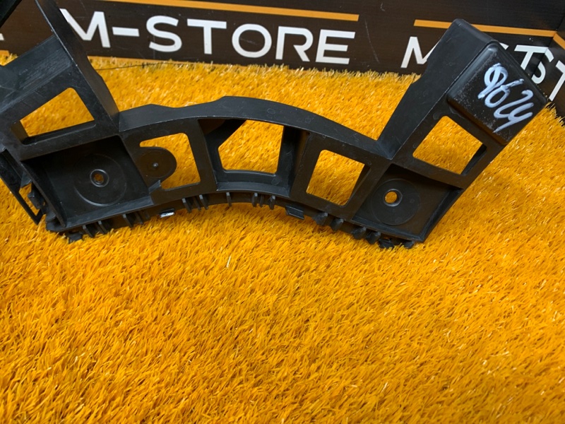 крепление бампера, 290 рублей, Красноярск