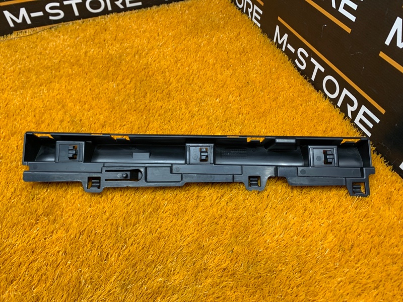 кронштейн порога, 340 рублей, Красноярск