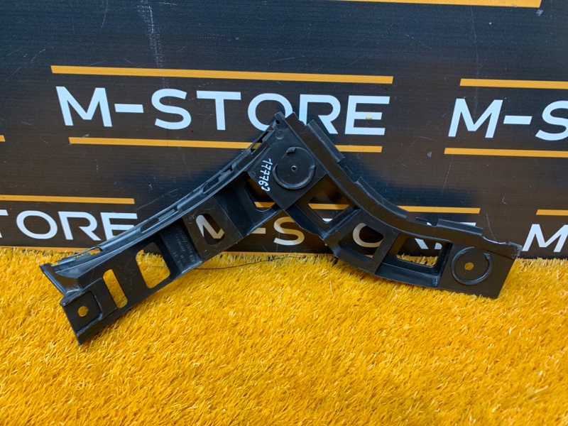 крепление бампера, 340 рублей, Красноярск