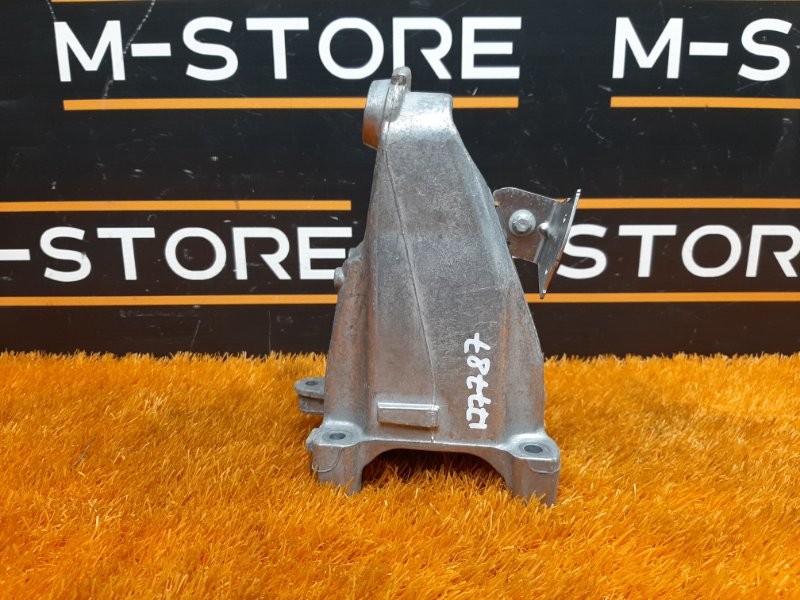 Кронштейн подушки двигателя, 1820 рублей, Красноярск