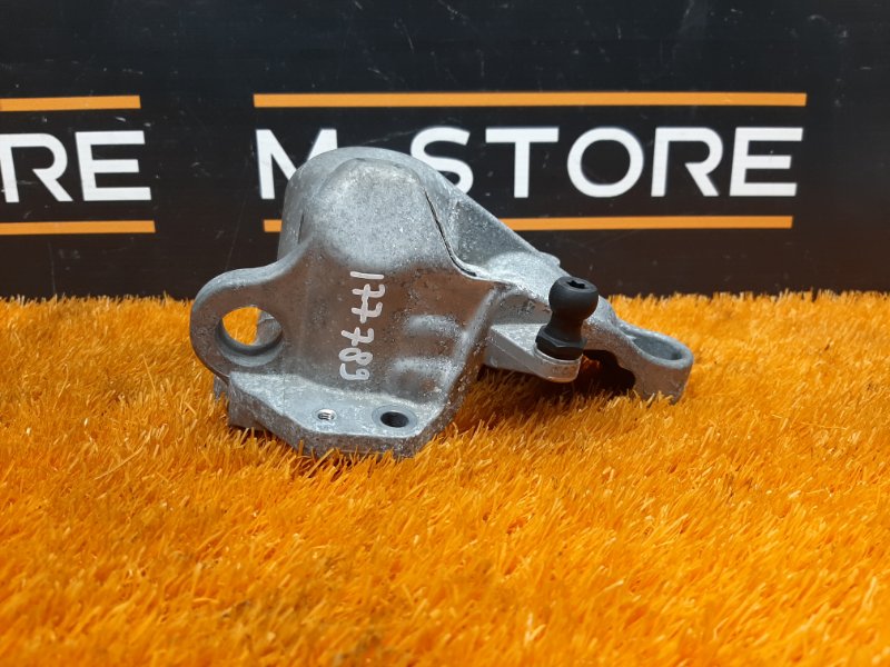 кронштейн, 630 рублей, Красноярск