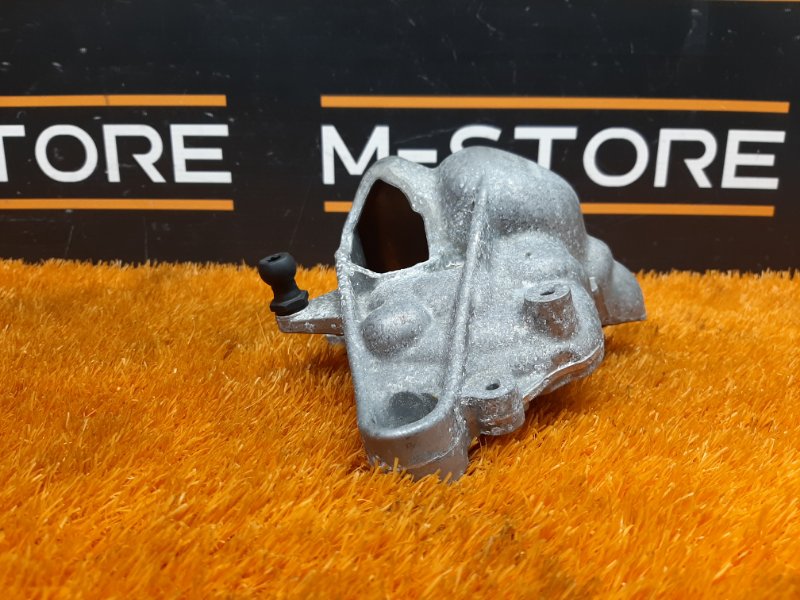 кронштейн, 630 рублей, Красноярск