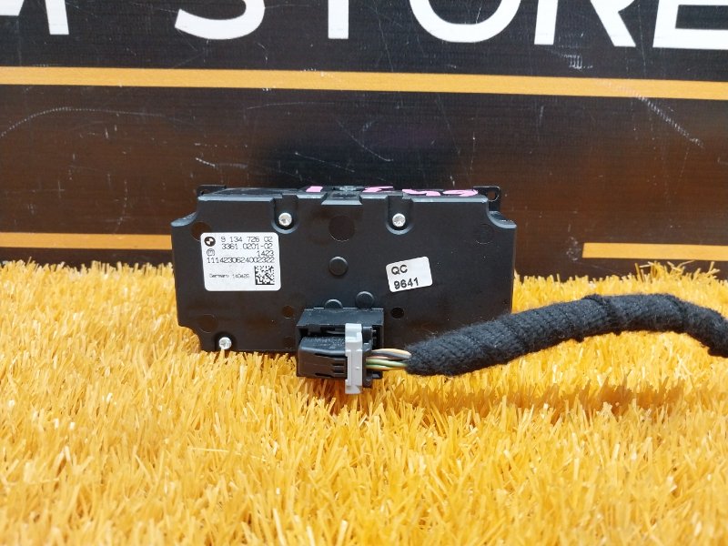 Переключатель света фар, 1000 рублей, Красноярск