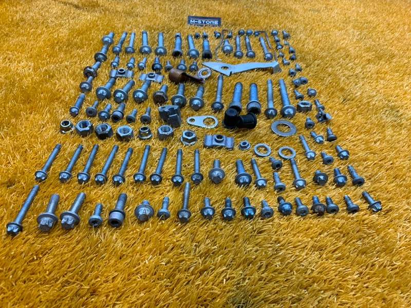 Болты и гайки ДВС, 870 рублей, Красноярск