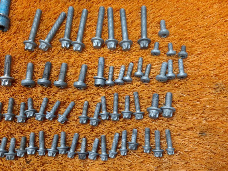 Болты и гайки ДВС, 750 рублей, Красноярск