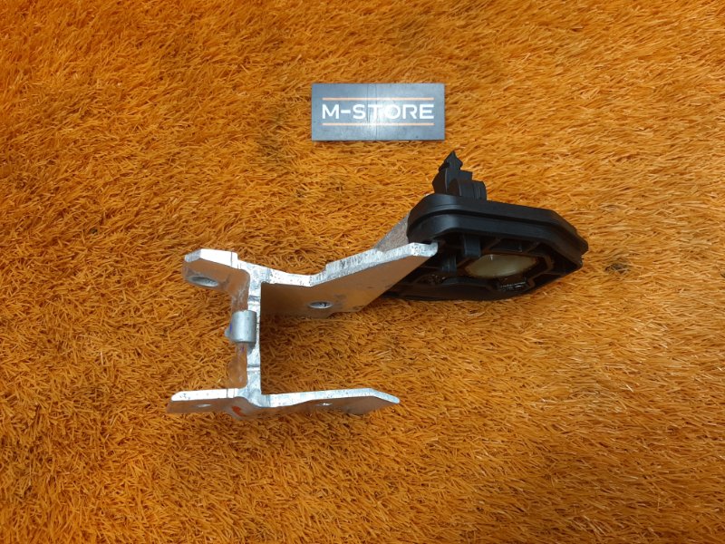 Кронштейн радиатора, 500 рублей, Красноярск