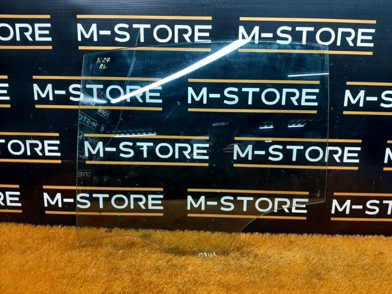 Стекло боковое, 980 рублей, Красноярск