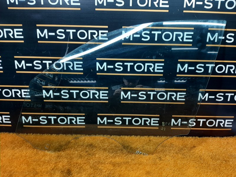 Стекло боковое, 1920 рублей, Красноярск