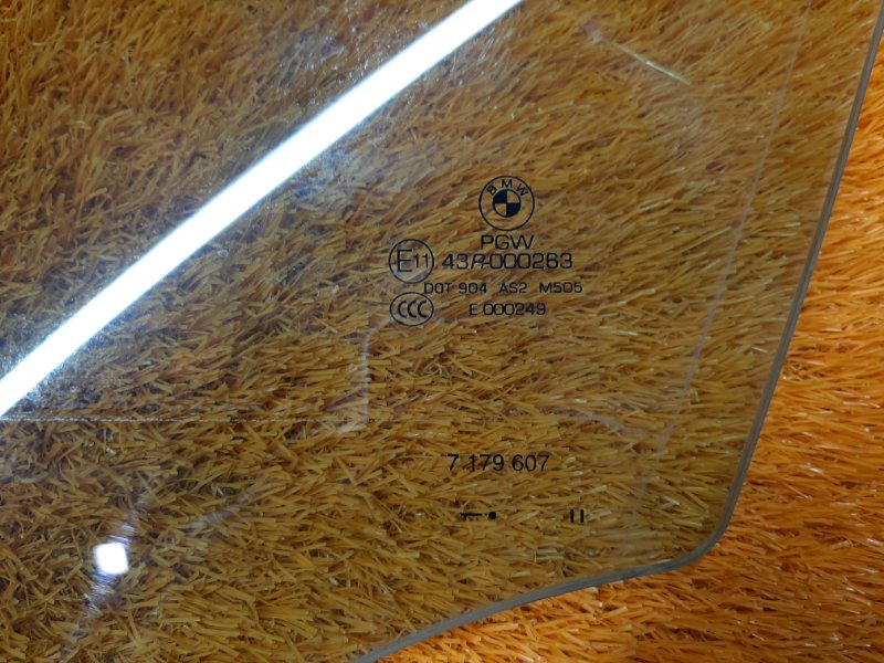 Стекло боковое, 2240 рублей, Красноярск