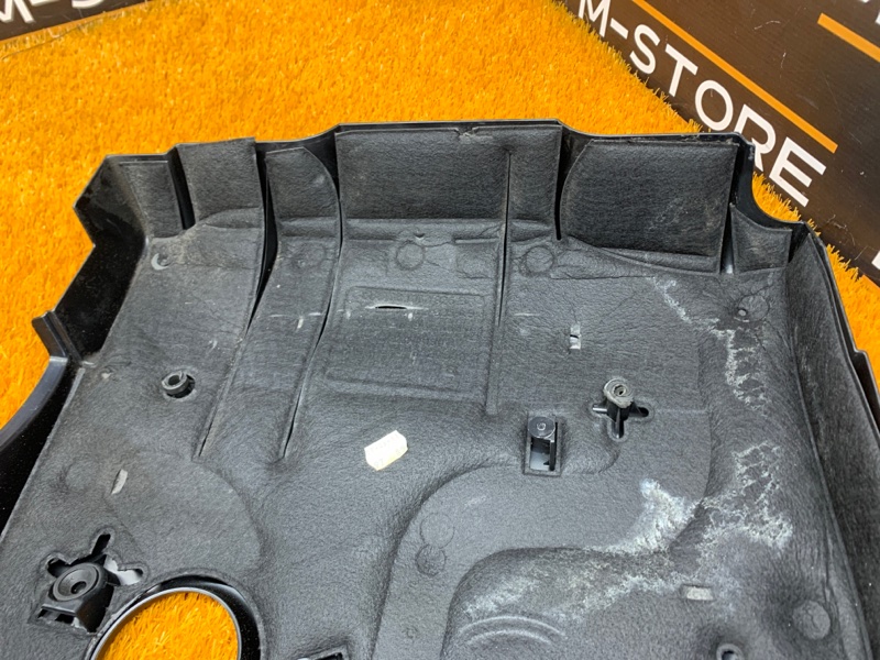 крышка двигателя, 2000 рублей, Красноярск