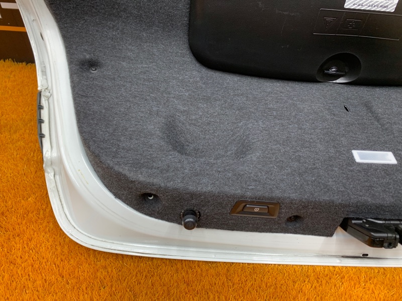 крышка багажника, 12000 рублей, Красноярск