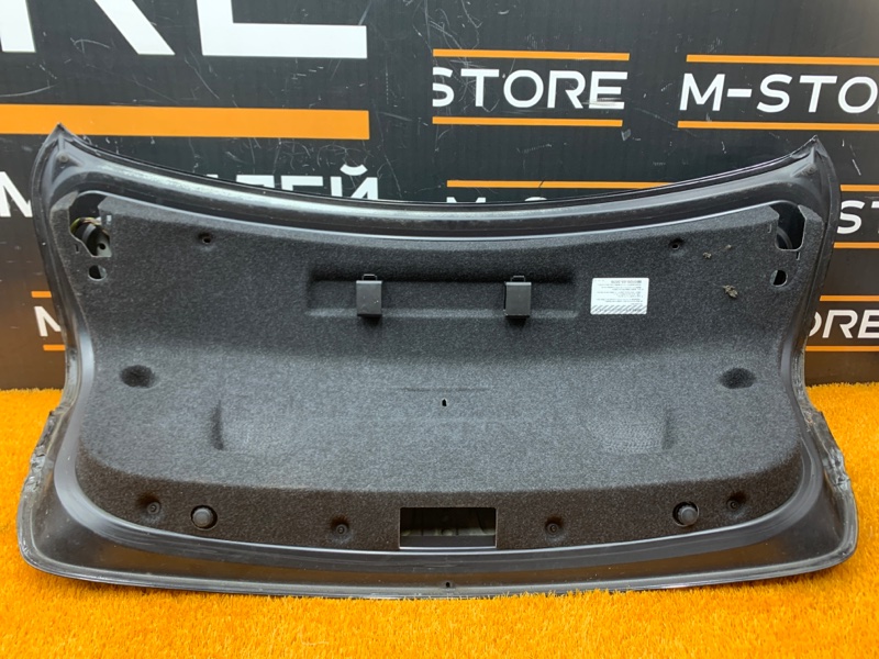 крышка багажника, 5000 рублей, Красноярск