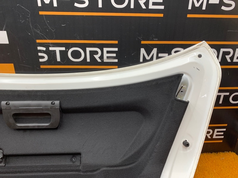 крышка багажника, 5000 рублей, Красноярск