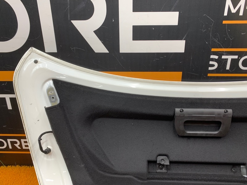 крышка багажника, 5000 рублей, Красноярск