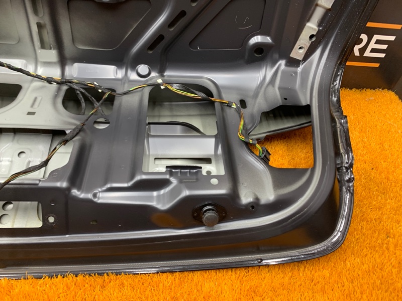 крышка багажника, 5000 рублей, Красноярск