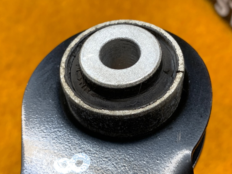 Рычаг подвески верхний, 700 рублей, Красноярск