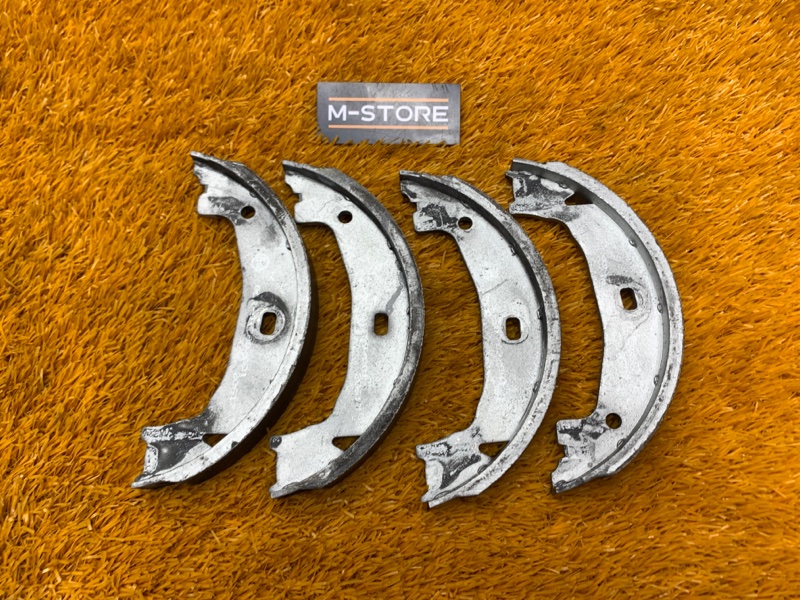 Колодки ручника, 500 рублей, Красноярск