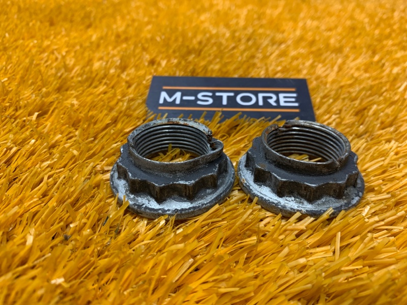 Гайка привода, 100 рублей, Красноярск