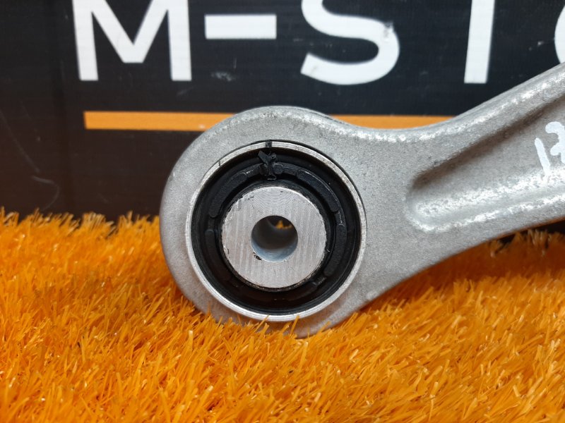 Рычаг подвески верхний, 1000 рублей, Красноярск