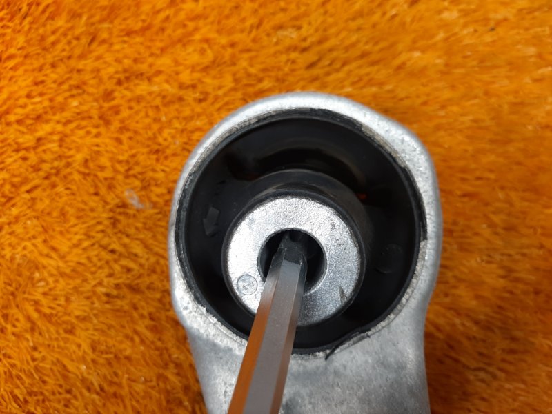 Рычаг подвески нижний, 1440 рублей, Красноярск