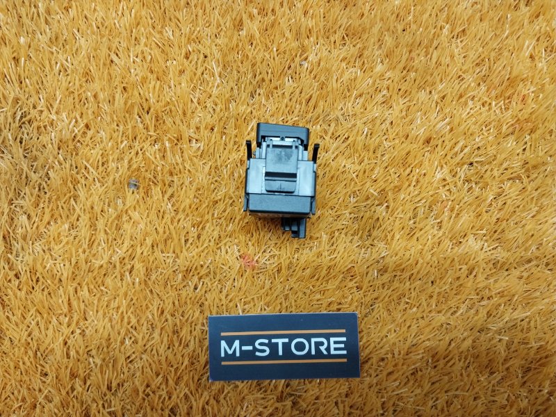 кнопка выбора режима АКПП, 600 рублей, Красноярск