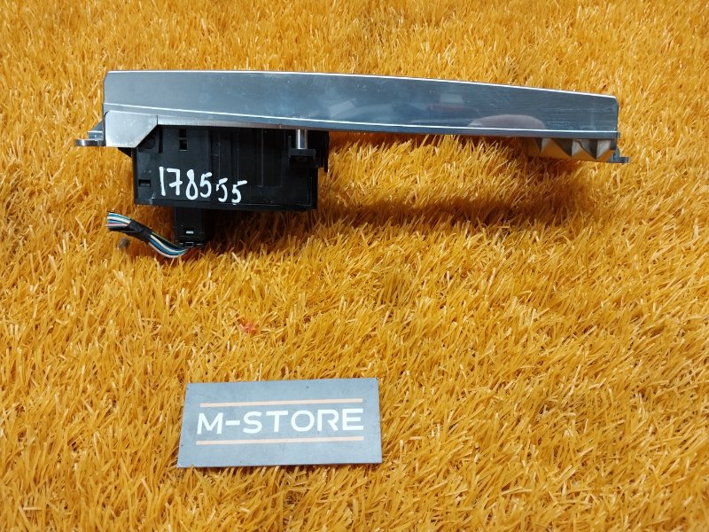 Кнопка стояночного тормоза, 500 рублей, Красноярск