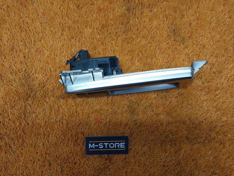 Кнопка стояночного тормоза, 500 рублей, Красноярск