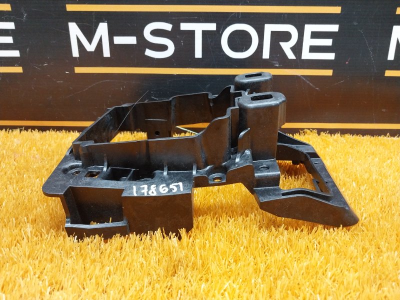 кронштейн центральной консоли, 340 рублей, Красноярск