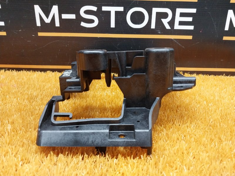 кронштейн центральной консоли, 340 рублей, Красноярск