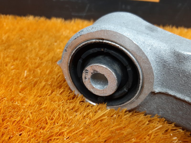 Рычаг подвески нижний, 500 рублей, Красноярск