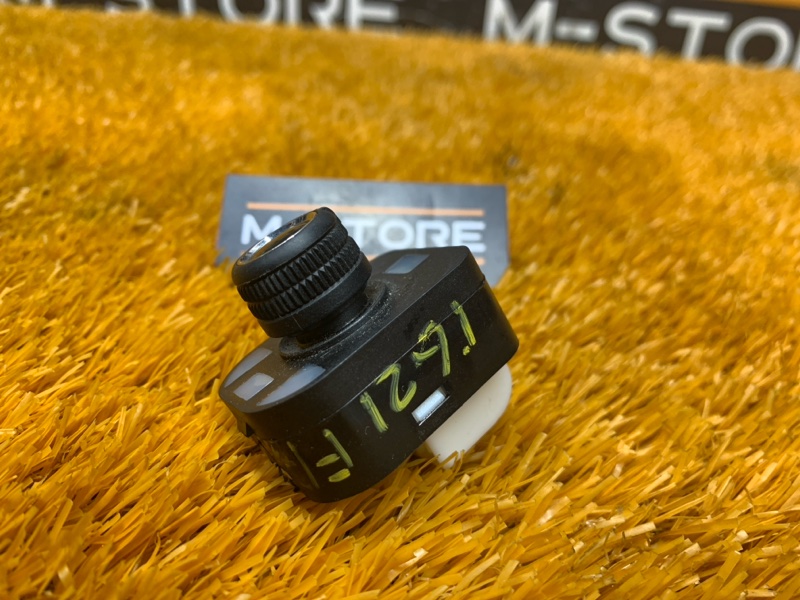 Кнопка регулировки зеркал, 500 рублей, Красноярск