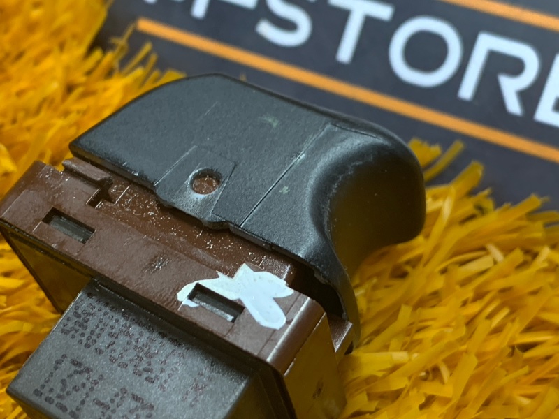 Кнопка открывания багажника, 200 рублей, Красноярск