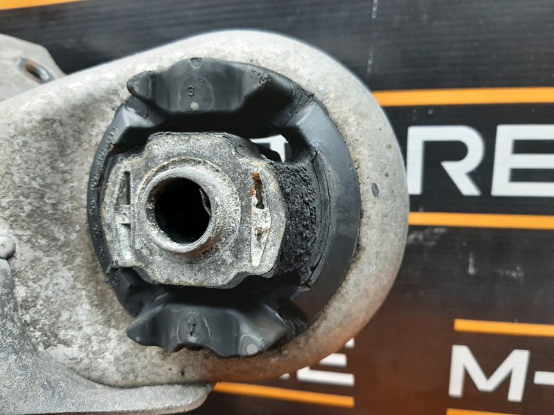 Балка поперечная (подрамник), 1690 рублей, Красноярск