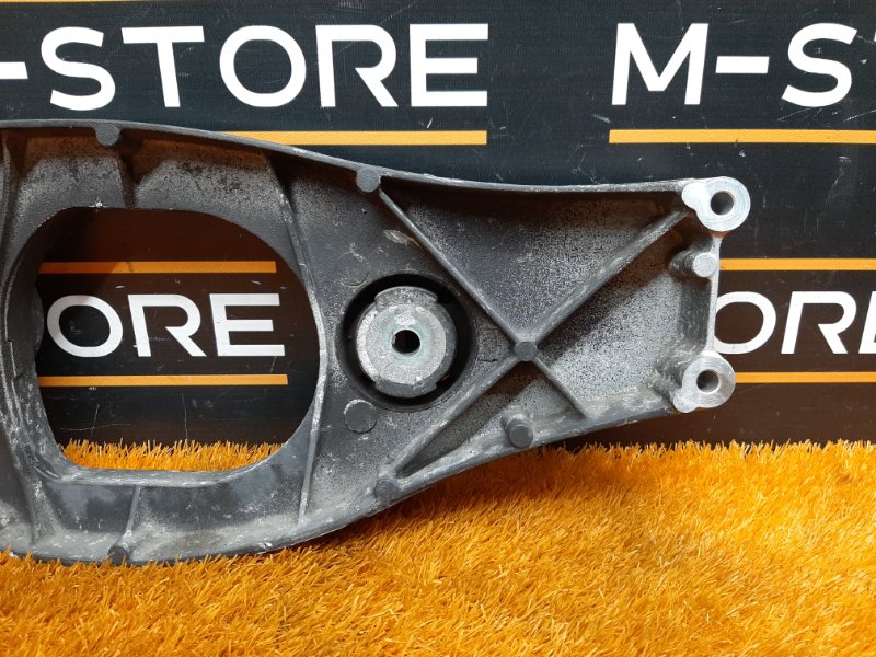 кронштейн редуктора, 500 рублей, Красноярск